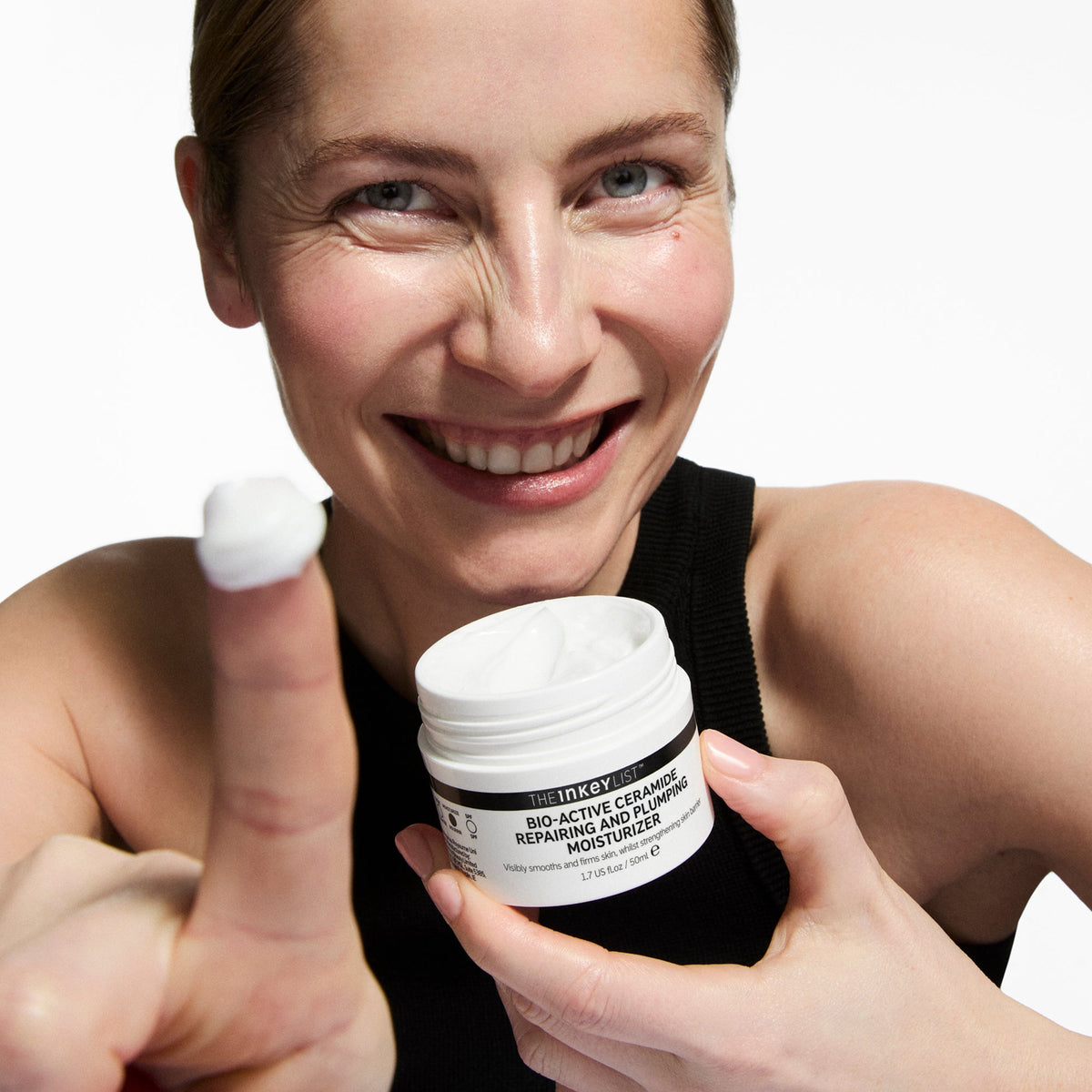 bio-active-ceramide-moisturizer-duo-z5 Bio-Active_Model_2000x2000_7b381857-d412-4a9c-beec-0c29b7cc157b.jpg